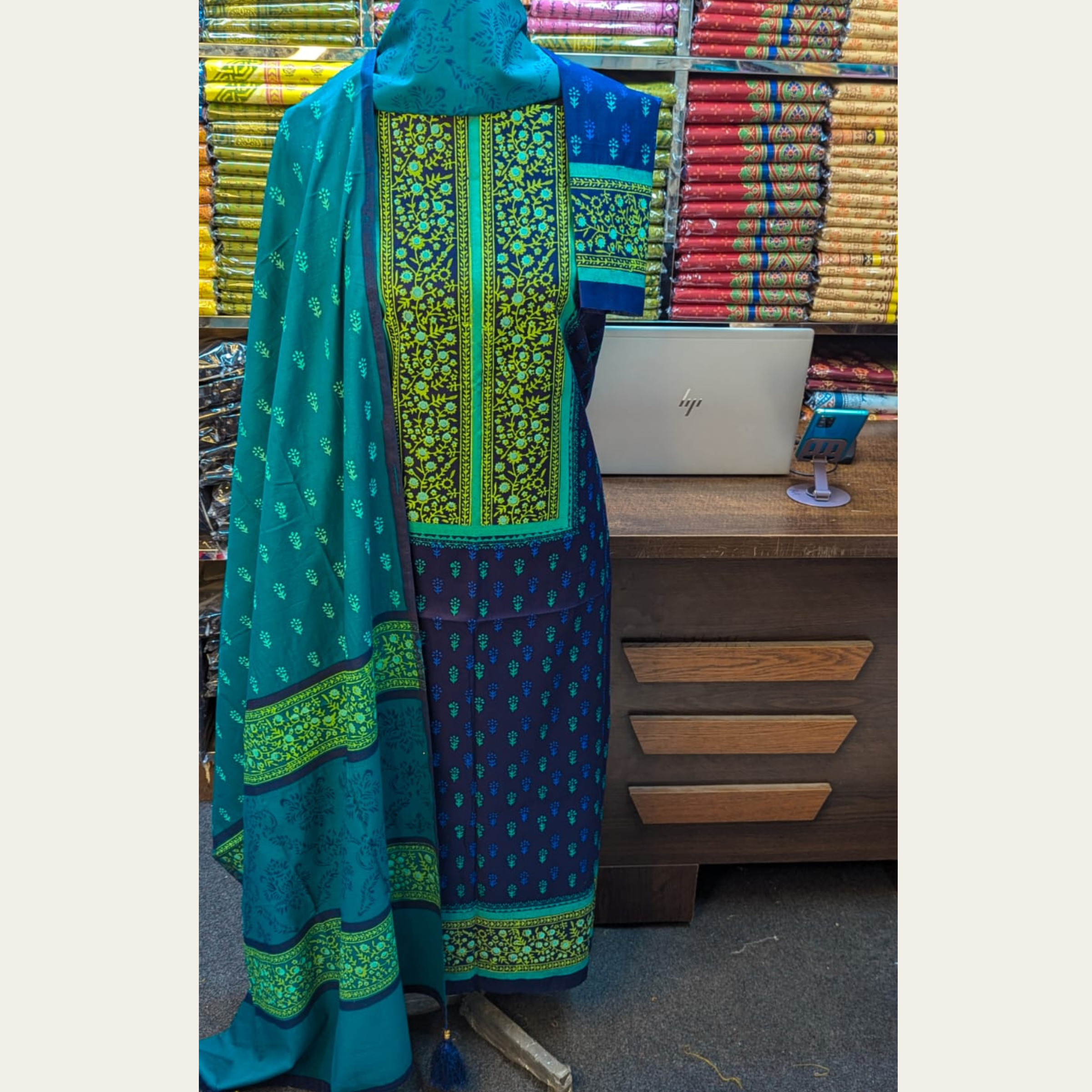 New Exclushive Collection High Qualitiey Cotton Printed Three Piece